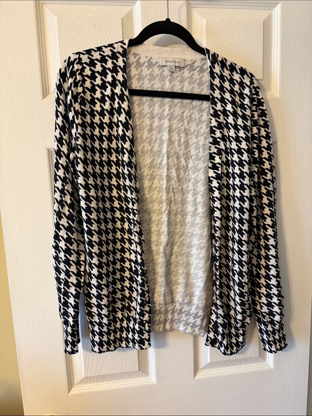 Merona Black and White Houndstooth Open-Front Cardigan